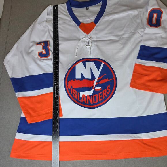 Ilya Sorokin Signed NY Islanders Custom White Jersey JSA AY00812 XL Autograph - Picture 8 of 9